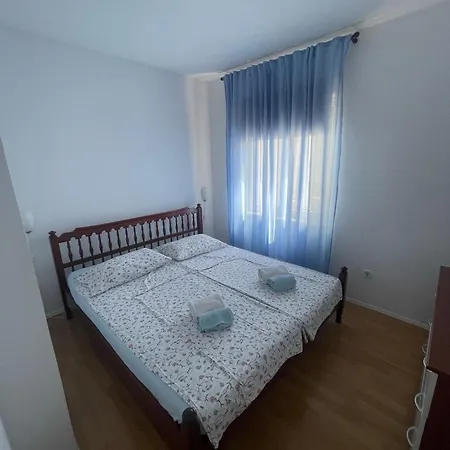Apartment G&g