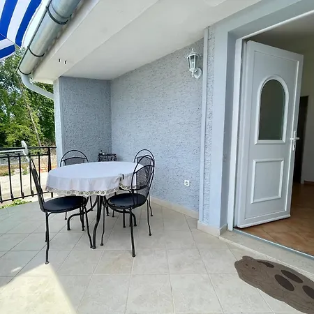 Apartment G&g Kukci